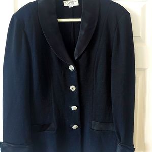 St John Jacket, size 16